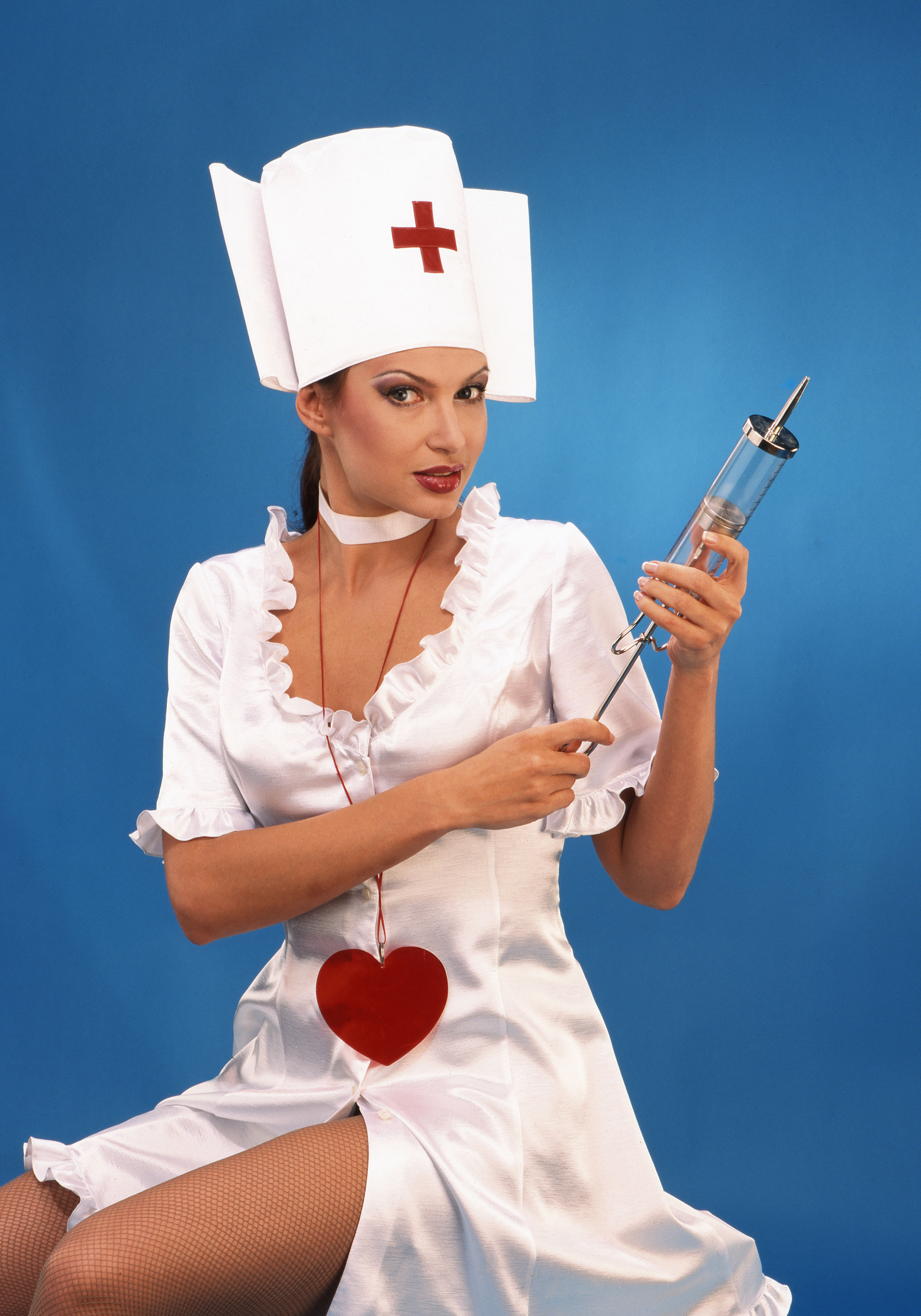 Дәретханамен скрипка Ресейде автобуста зорлық-зомбылық көрсеткен порно видеолар